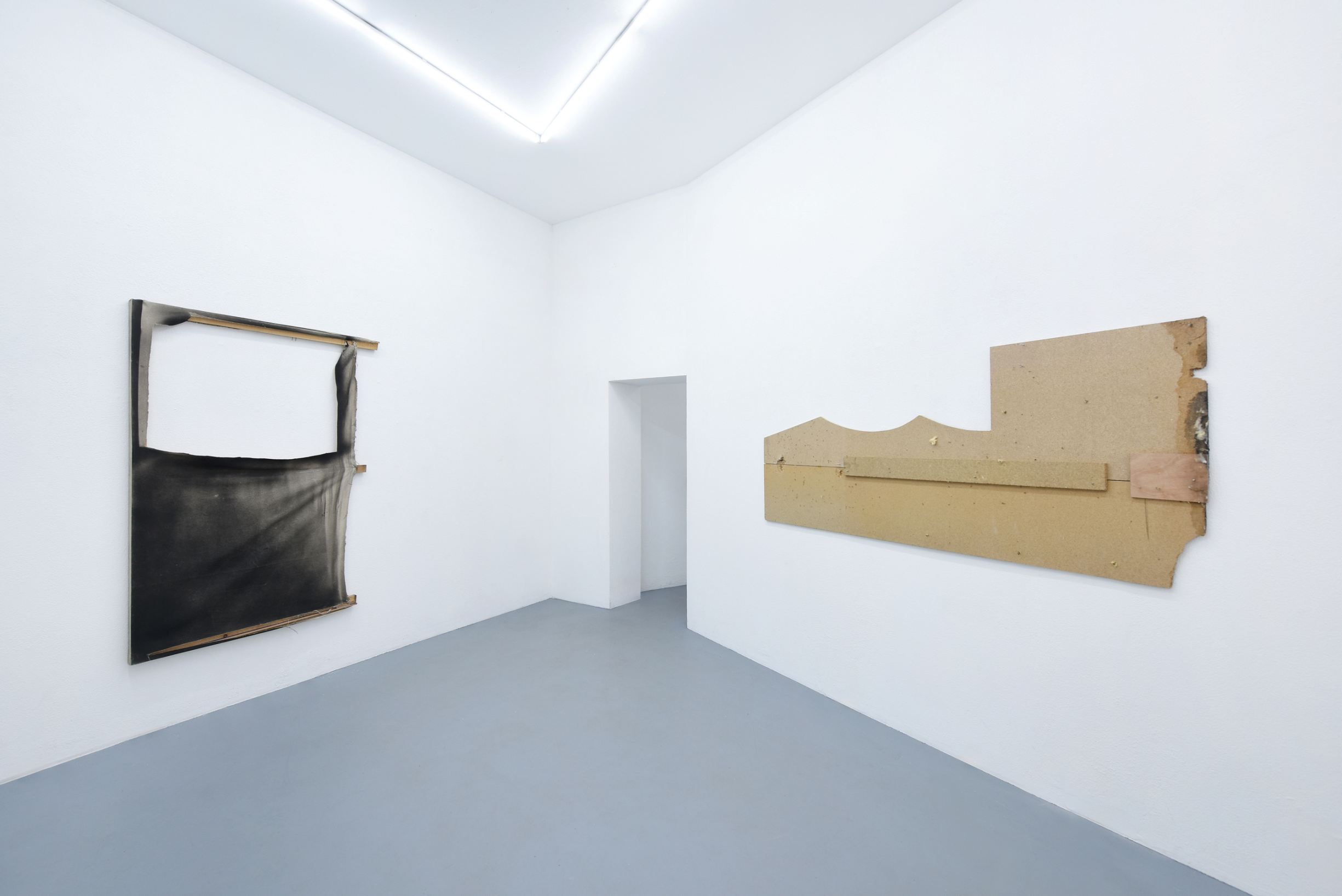 Jonathan Binet | in between