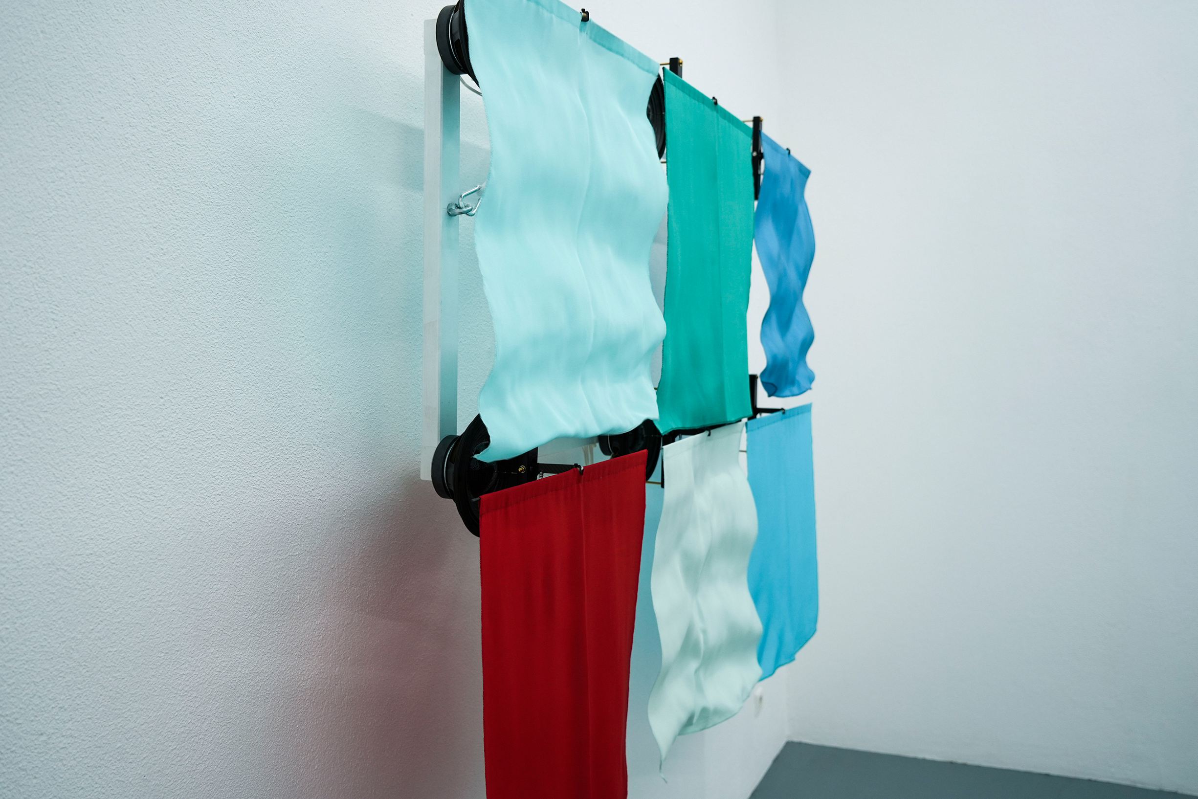 Douglas Henderson / The Last Refuge